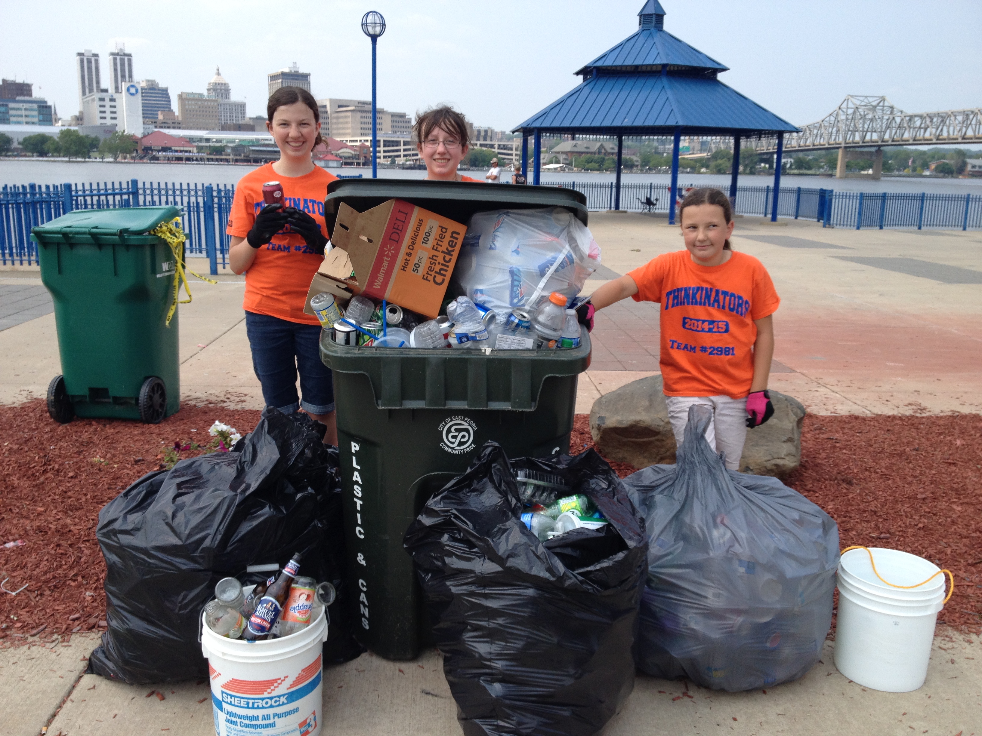 East Peoria Green Riverfront Cleanup East Peoria Green Team